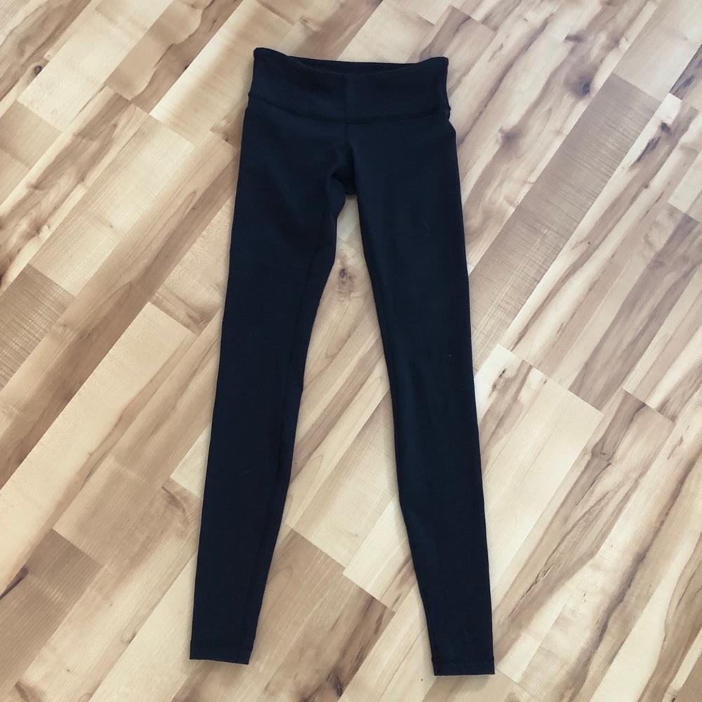 Black Lululemon Full Length Leggings Size 4